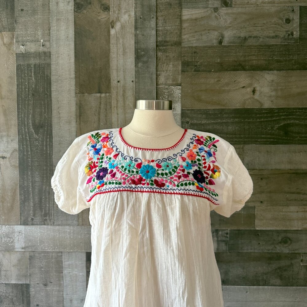White puff sleeves feista top medium rainbow floral embroidery festival party - Picture 2 of 10